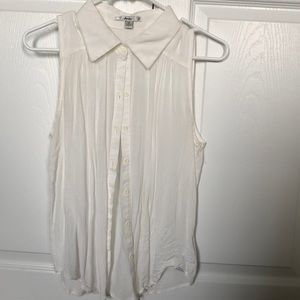 White papaya tank with collar M